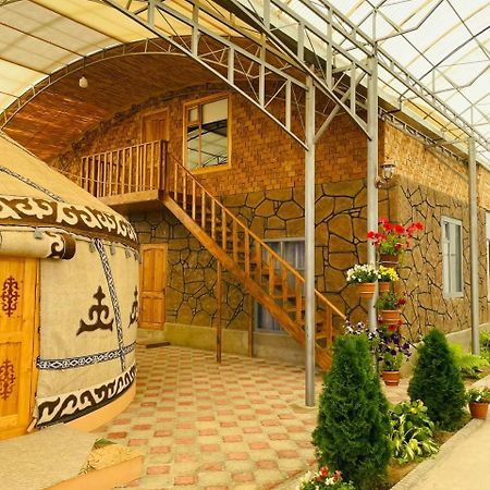 Guest House Amirhan Bokonbayevo Extérieur photo