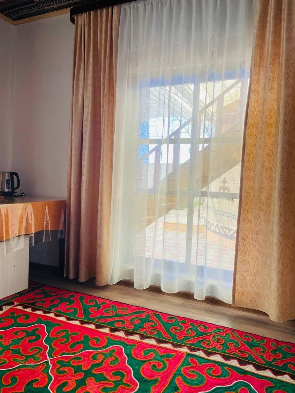 Guest House Amirhan Bokonbayevo Extérieur photo
