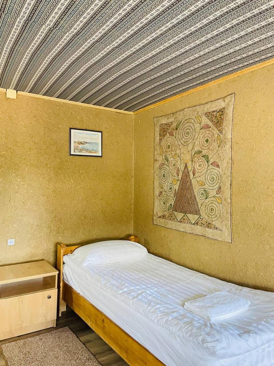Guest House Amirhan Bokonbayevo Extérieur photo