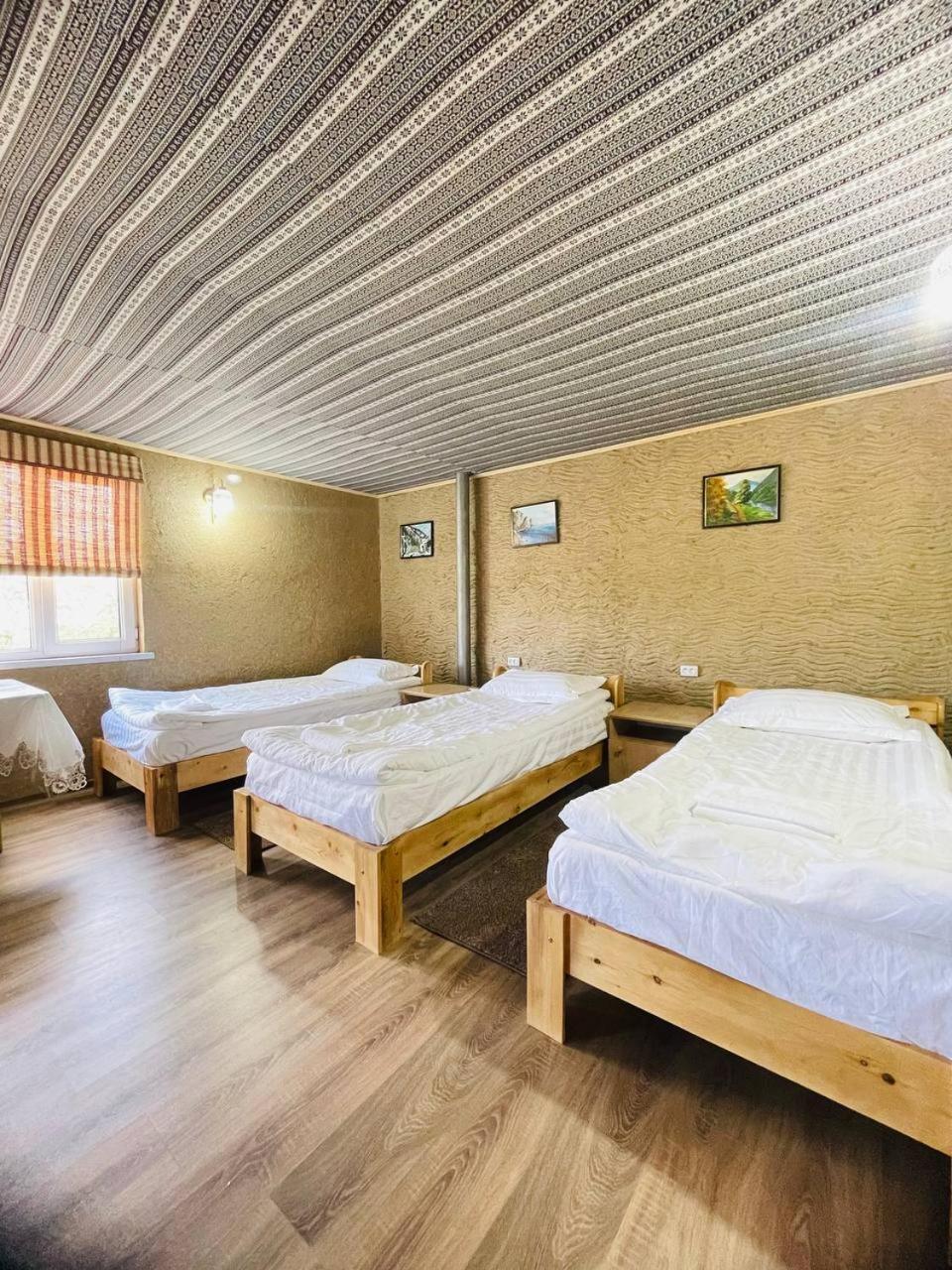 Guest House Amirhan Bokonbayevo Extérieur photo